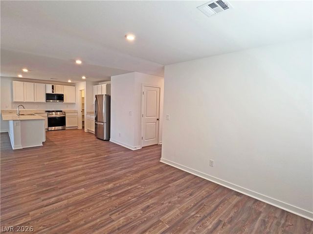663 East Huyana Wind Drive, Pahrump, NV 89048