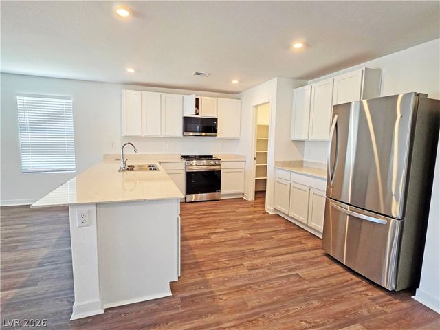 663 East Huyana Wind Drive, Pahrump, NV 89048