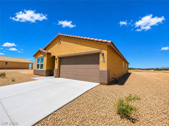 663 East Huyana Wind Drive, Pahrump, NV 89048
