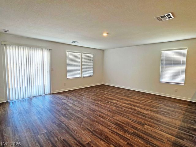663 East Huyana Wind Drive, Pahrump, NV 89048