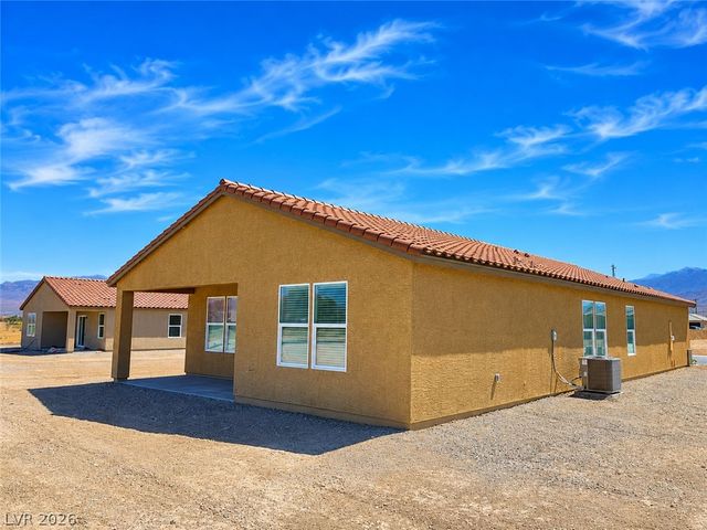 663 East Huyana Wind Drive, Pahrump, NV 89048