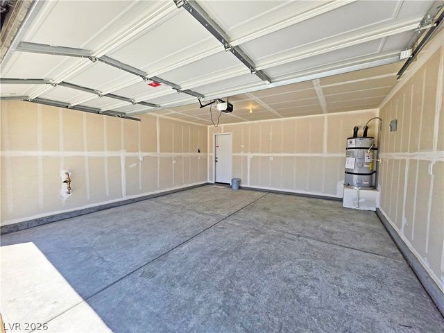 663 East Huyana Wind Drive, Pahrump, NV 89048