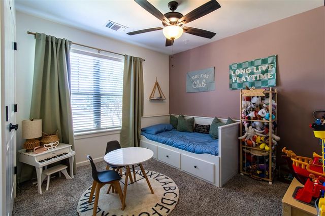 9033 NW 118th Street, Yukon, OK 73099