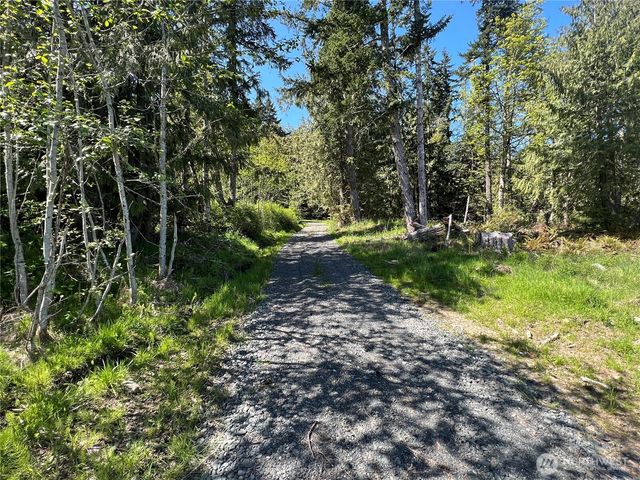 9999 Half Mile Rd., Lot C, Port Angeles, WA 98362