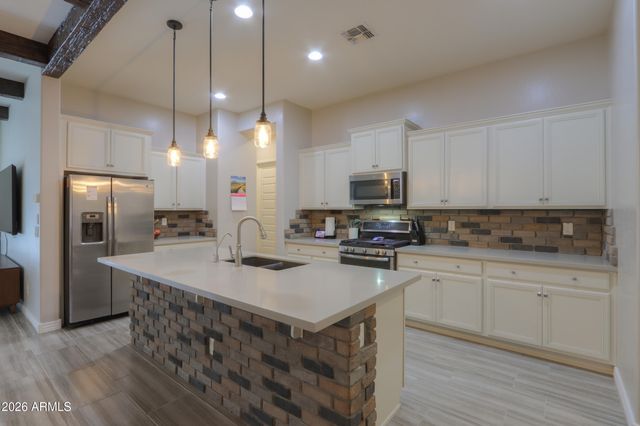 20343 E RUSSET Road, Queen Creek, AZ 85142