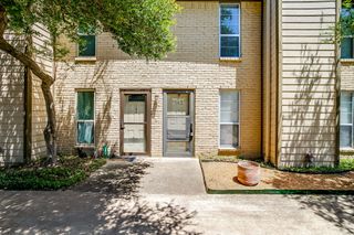 10650 Steppington Drive 145, Dallas, TX 75230