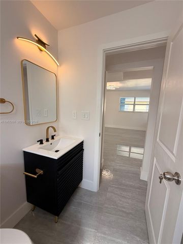 809 NW 12th Ave, Fort Lauderdale, FL 33311