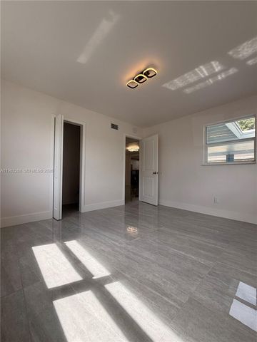 809 NW 12th Ave, Fort Lauderdale, FL 33311