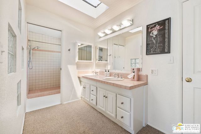73940 Mountain View Avenue, Palm Desert, CA 92260