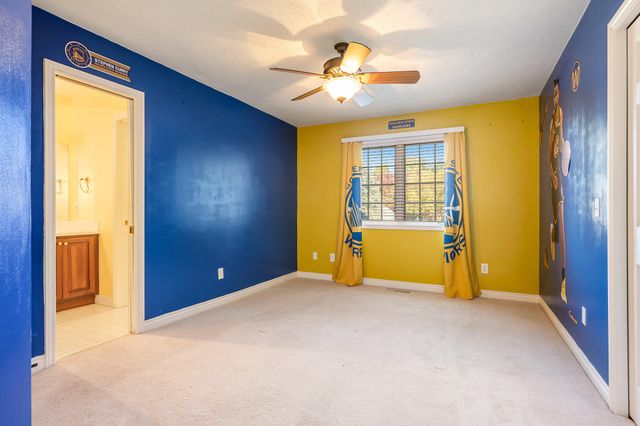 5727 S Bobwhite Avenue, Kalamazoo, MI 49009