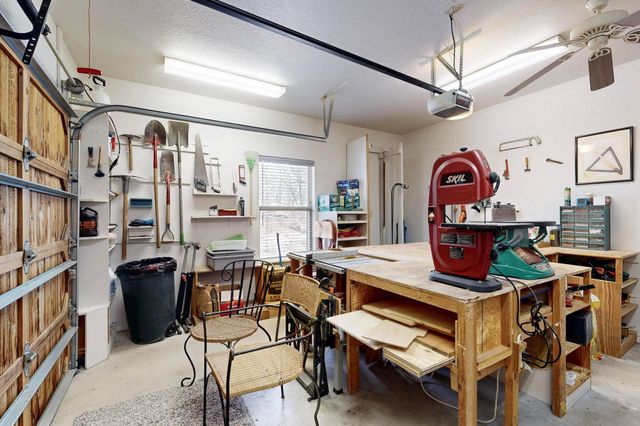 185 Silver Lakes Drive, Sunset, TX 76270