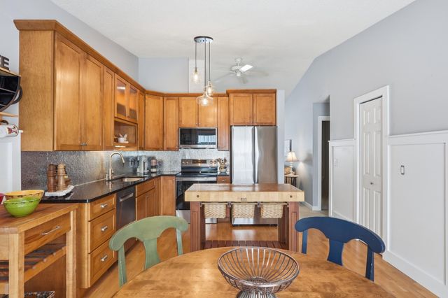 1396 Arden View Drive, Arden Hills, MN 55112