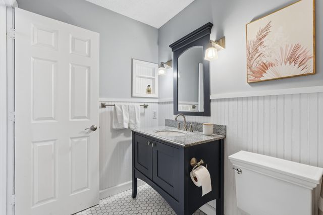 1396 Arden View Drive, Arden Hills, MN 55112