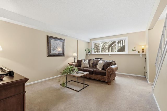 1396 Arden View Drive, Arden Hills, MN 55112