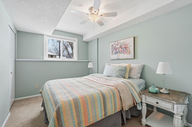 1396 Arden View Drive, Arden Hills, MN 55112