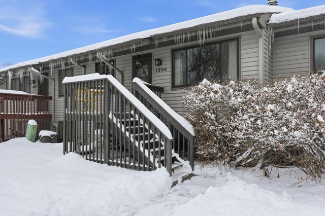 1396 Arden View Drive, Arden Hills, MN 55112