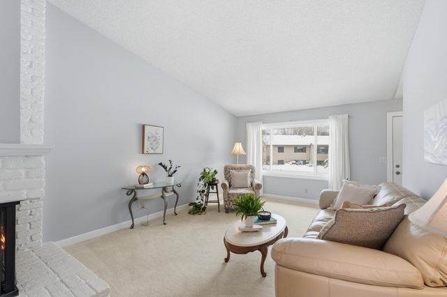 1396 Arden View Drive, Arden Hills, MN 55112