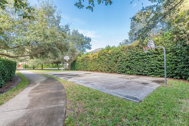 1184 Overdale Rd, St Augustine, FL 32080