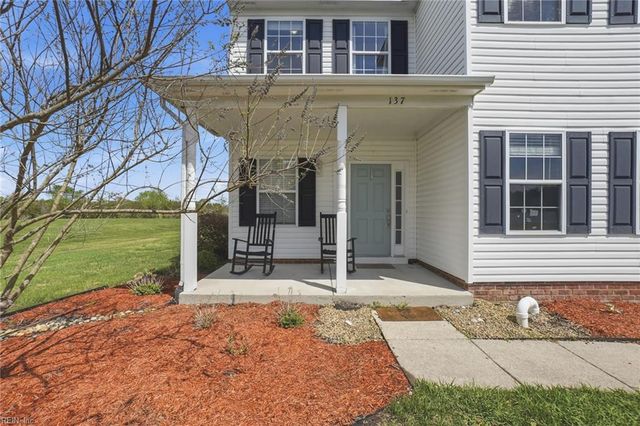 137 Eagleton CIR, Moyock, NC 27958