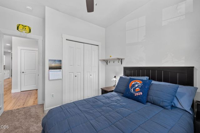 61057 SE Ruby Peak Lane, Bend, OR 97702