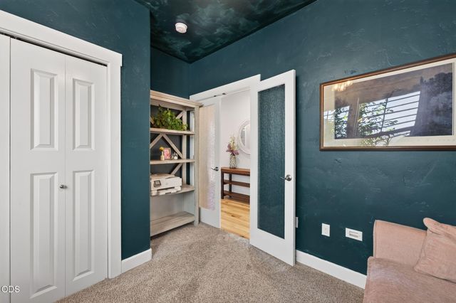 61057 SE Ruby Peak Lane, Bend, OR 97702
