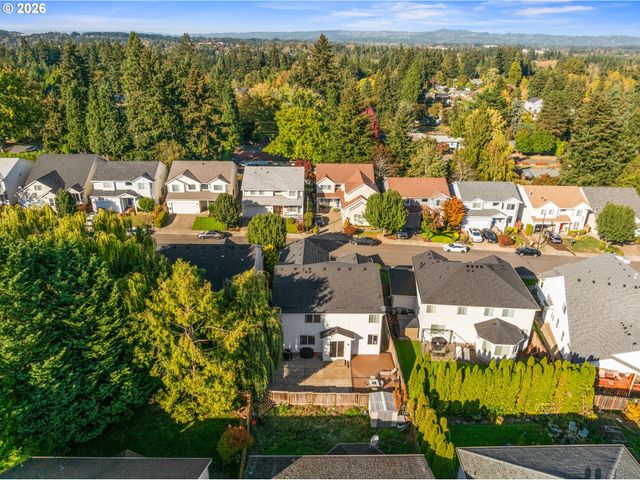12190 Sw HOLLOW Ln, Tigard, OR 97140