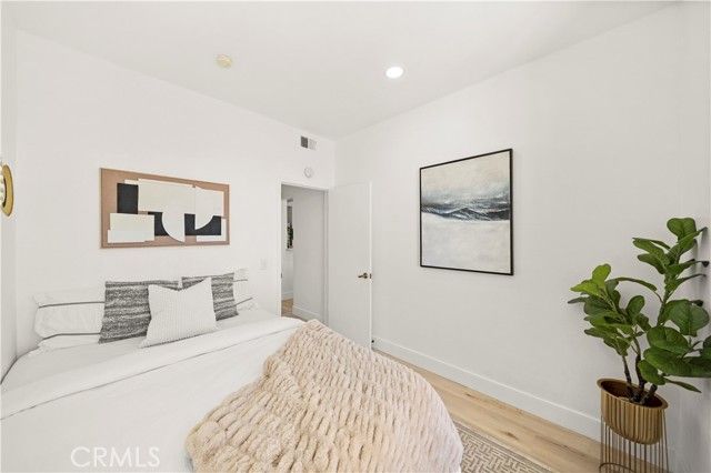 69 Alicante Aisle, Irvine, CA 92614