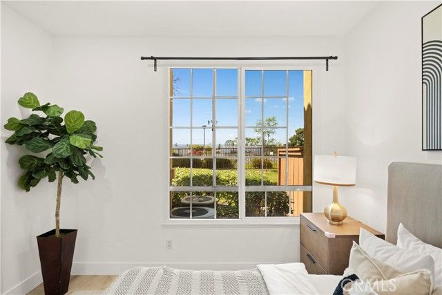69 Alicante Aisle, Irvine, CA 92614