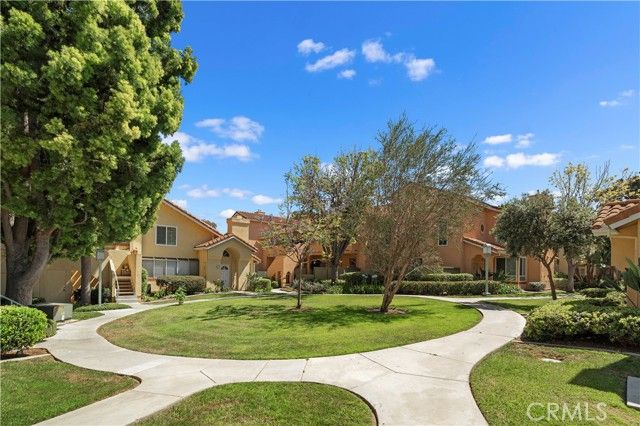 69 Alicante Aisle, Irvine, CA 92614