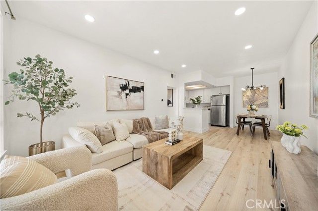 69 Alicante Aisle, Irvine, CA 92614