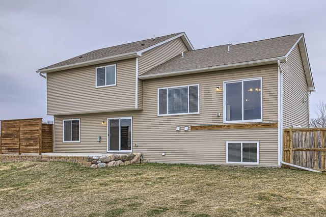 18624 Ogden Street NW, Elk River, MN 55330