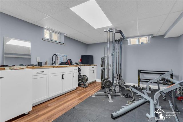 14562 Burns Street, Southgate, MI 48195