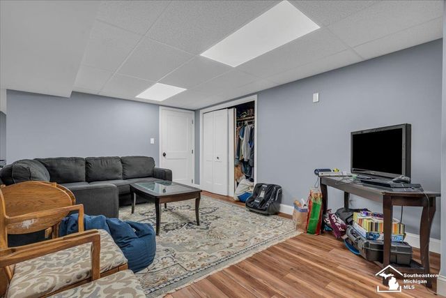 14562 Burns Street, Southgate, MI 48195