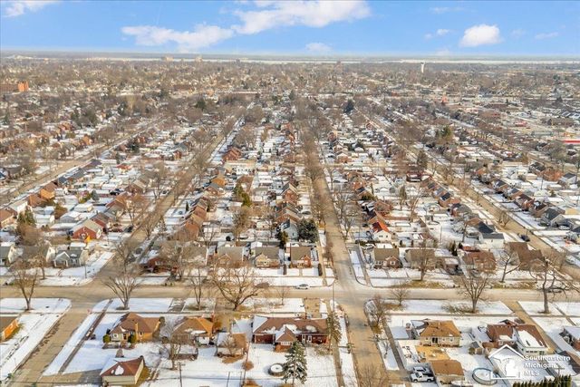 14562 Burns Street, Southgate, MI 48195