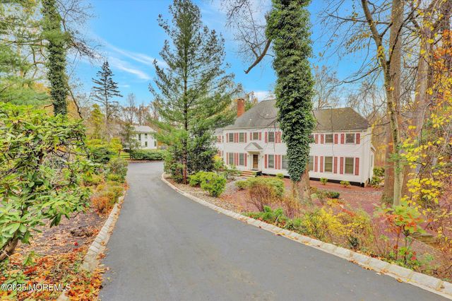 45 Galloping Hill Circle, Holmdel, NJ 07733