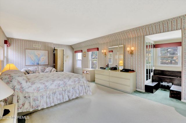 45 Galloping Hill Circle, Holmdel, NJ 07733