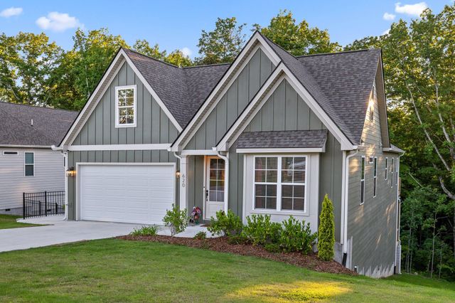 620 Nature Trail, Soddy Daisy, TN 37379