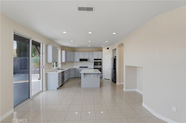 4469 Driving Range, Corona, CA 92883