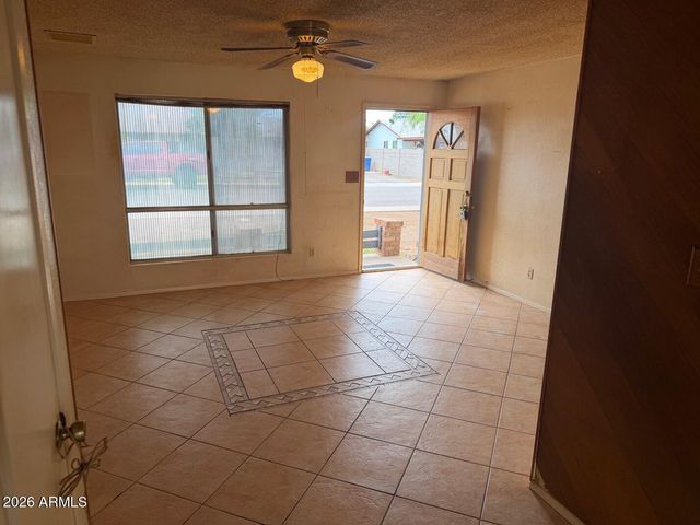 2568 E COMMONWEALTH Circle, Chandler, AZ 85225