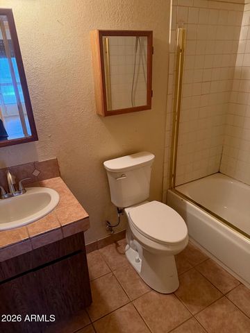 2568 E COMMONWEALTH Circle, Chandler, AZ 85225