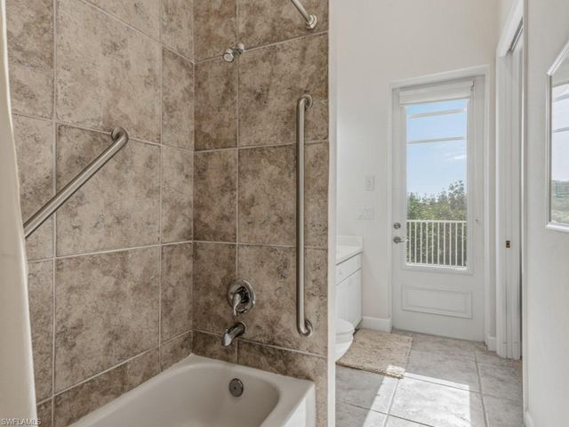 524 Spinnaker DR, Marco Island, FL 34145