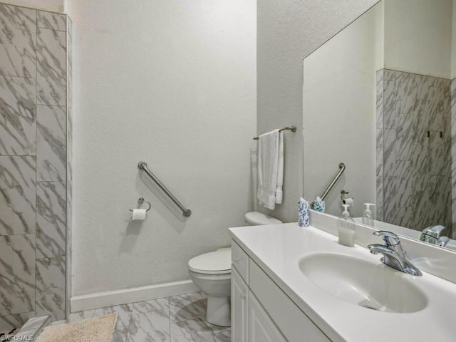 524 Spinnaker DR, Marco Island, FL 34145