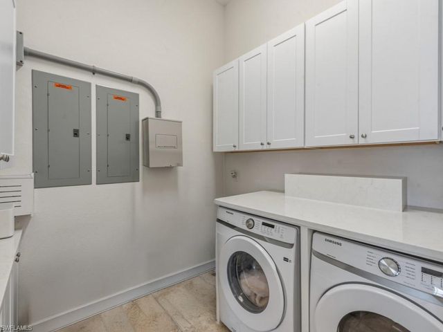 524 Spinnaker DR, Marco Island, FL 34145