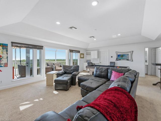 524 Spinnaker DR, Marco Island, FL 34145