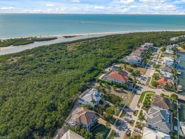 524 Spinnaker DR, Marco Island, FL 34145