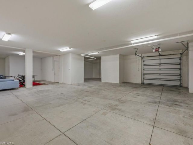 524 Spinnaker DR, Marco Island, FL 34145