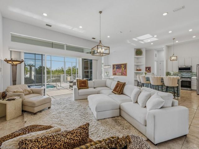 524 Spinnaker DR, Marco Island, FL 34145