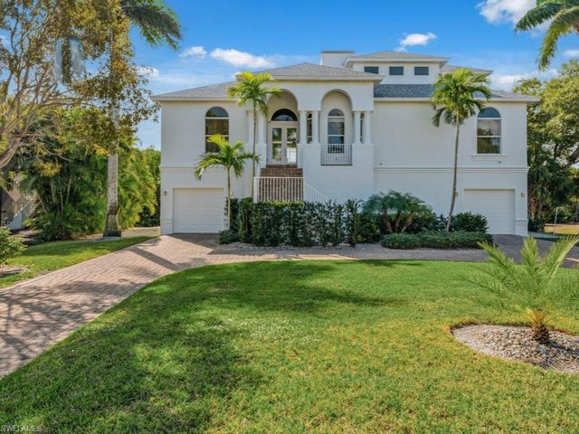 524 Spinnaker DR, Marco Island, FL 34145
