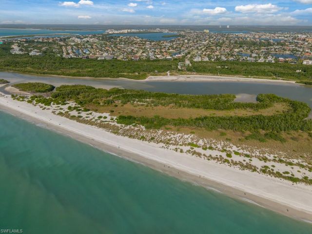 524 Spinnaker DR, Marco Island, FL 34145