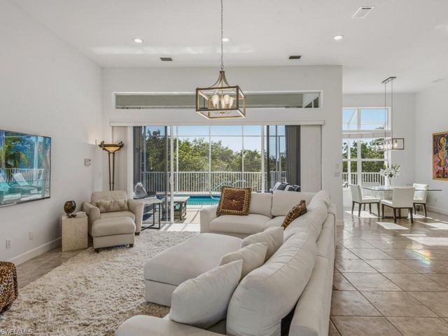 524 Spinnaker DR, Marco Island, FL 34145